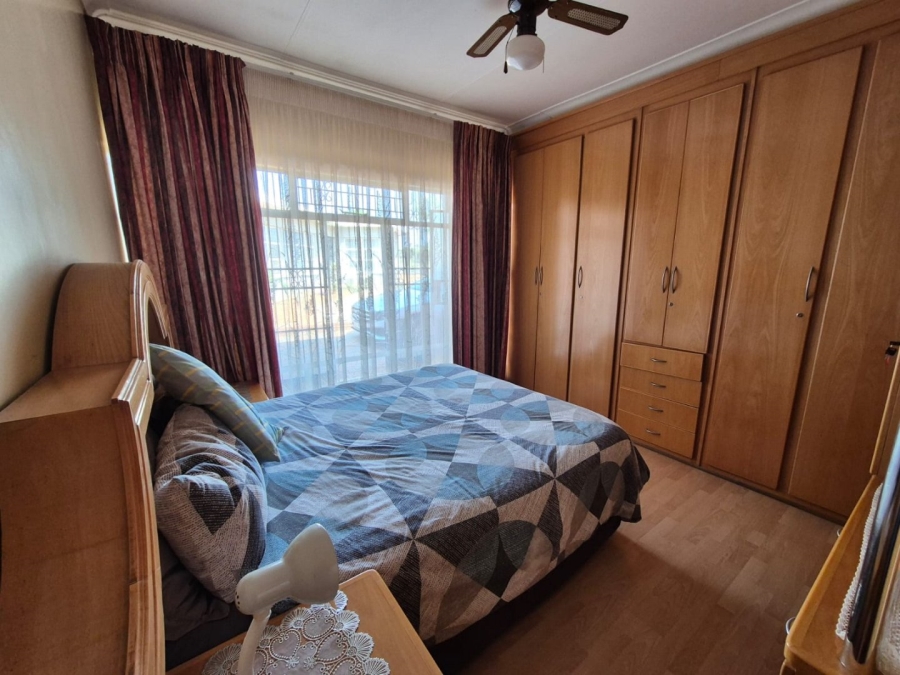 3 Bedroom Property for Sale in Manzil Park North West